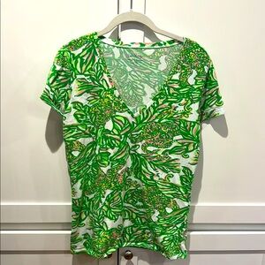 Lilly Pulitzer Green Floral V-Neck Tee
